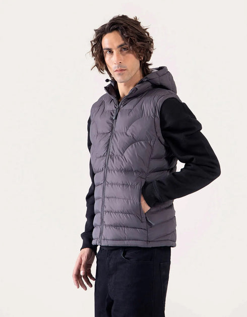 HOODED PUFFER VEST